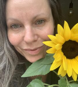 Livsglæde & Velvære med Groove og Saunagus 4 Emelye1 e1761645016980 Yinchanges